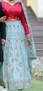 Lehenga with Small Motifs Work For Plus Size Bride 